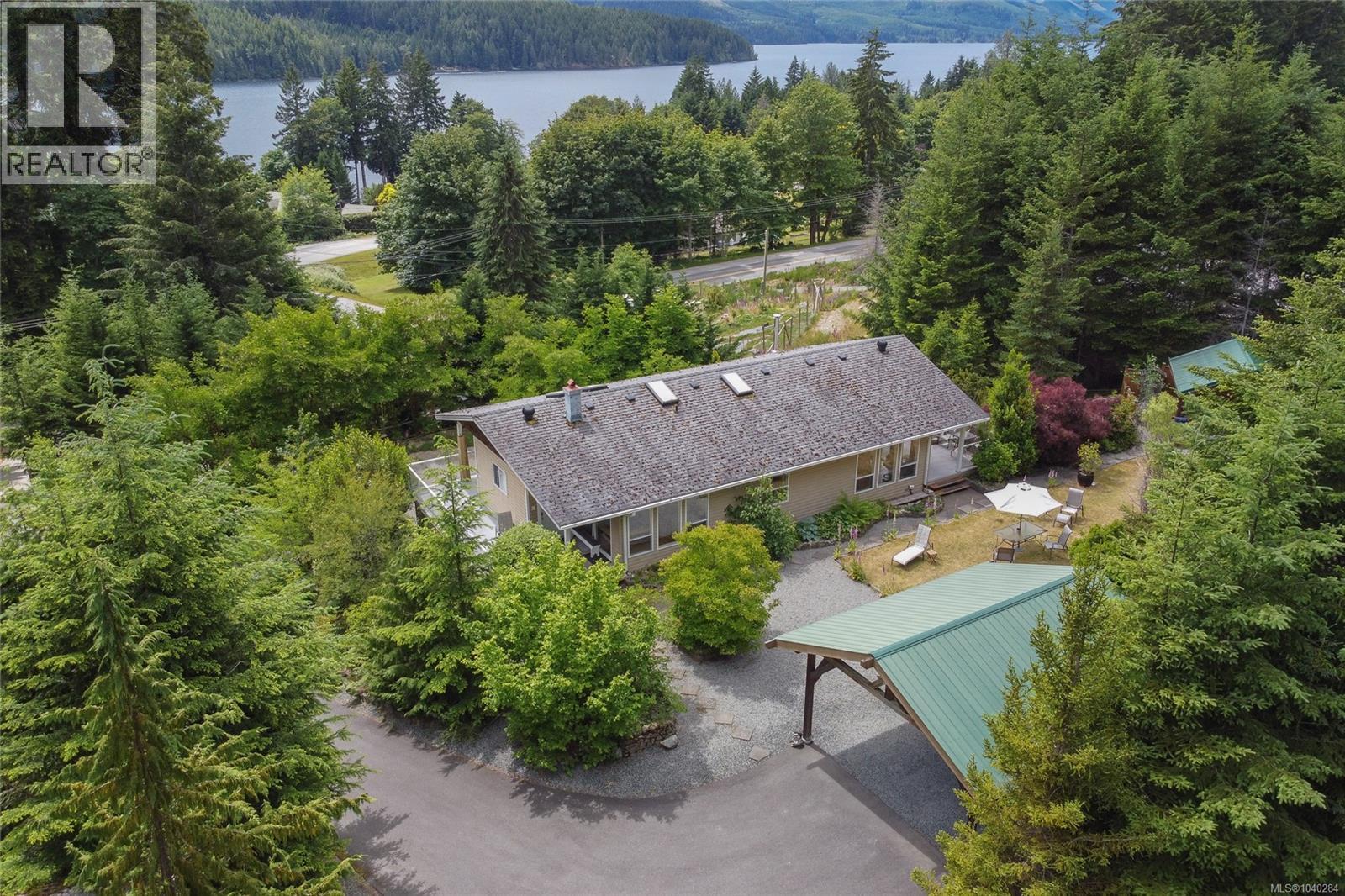 9857 Youbou Rd - 70