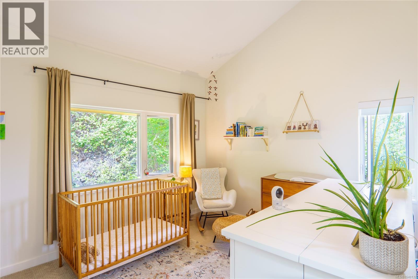 #122 605 Gibson St - 18