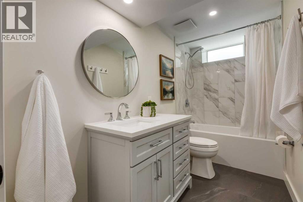 956 Midridge Drive SE — photo 34