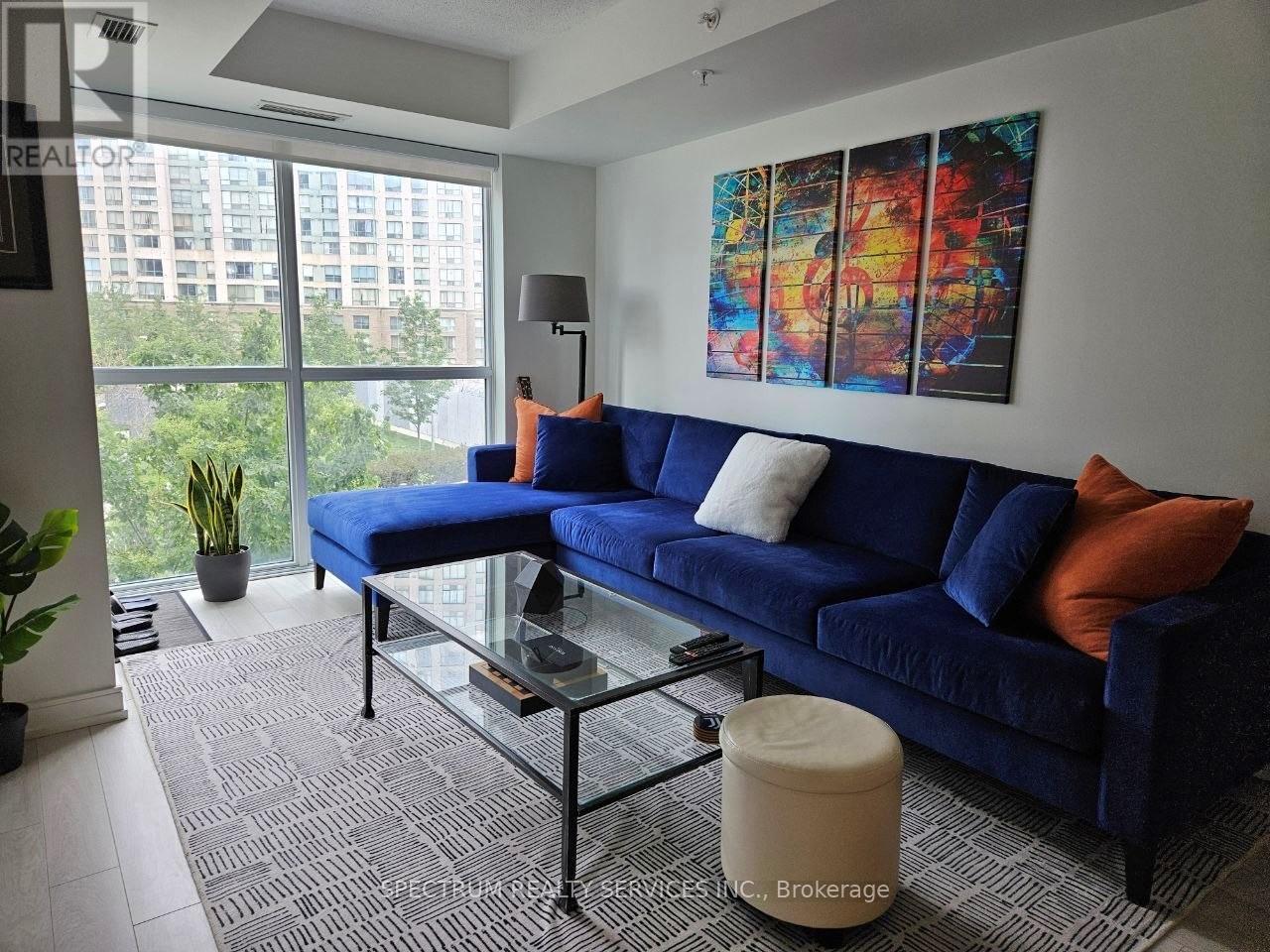 #207 20 THOMAS RILEY ROAD W - 15