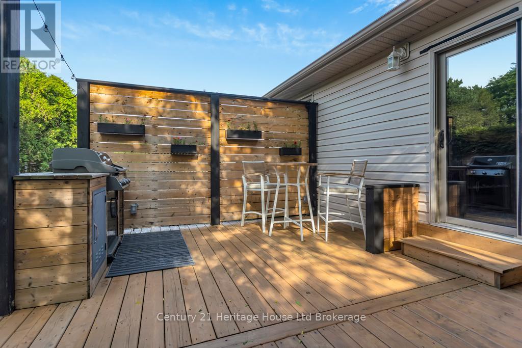 14 HERFORD STREET - 28