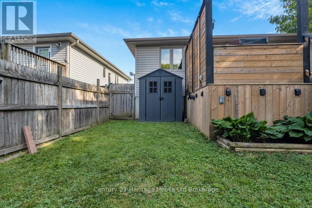 14 HERFORD STREET - 30