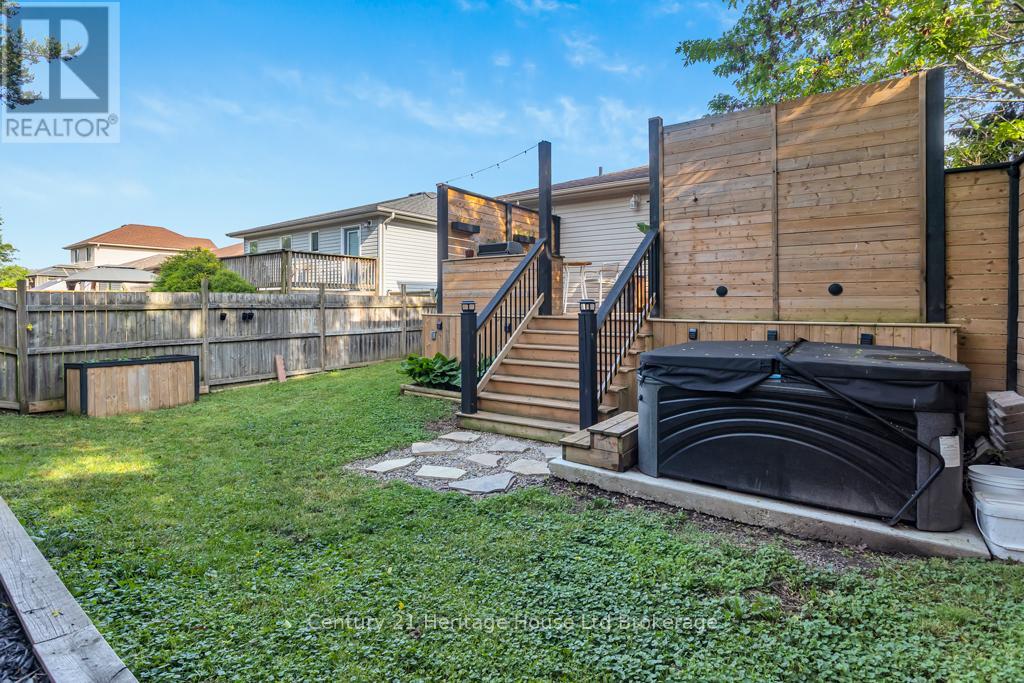 14 HERFORD STREET - 32