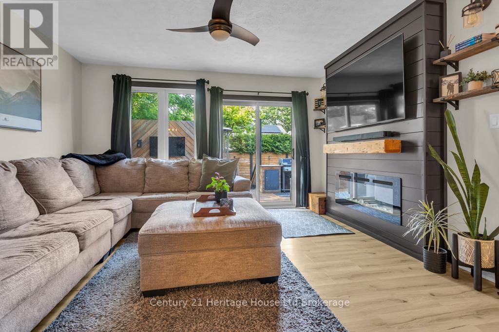 14 HERFORD STREET - 6