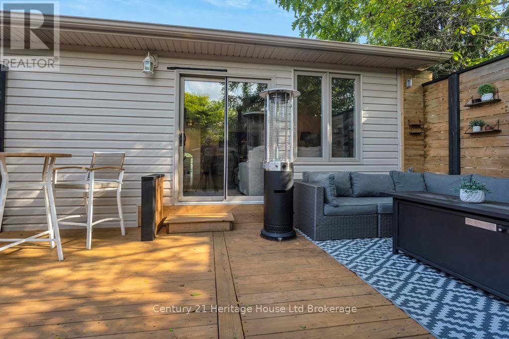 14 HERFORD STREET - 7