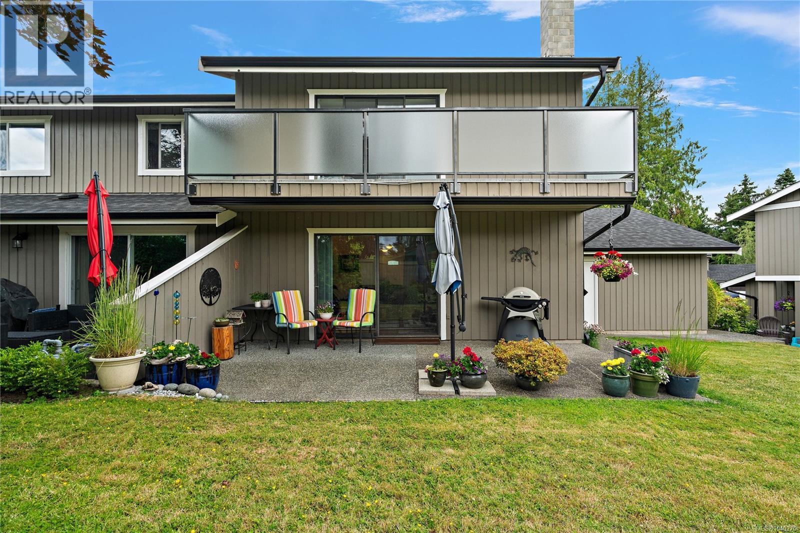 8 1950 Cultra Ave, Central Saanich