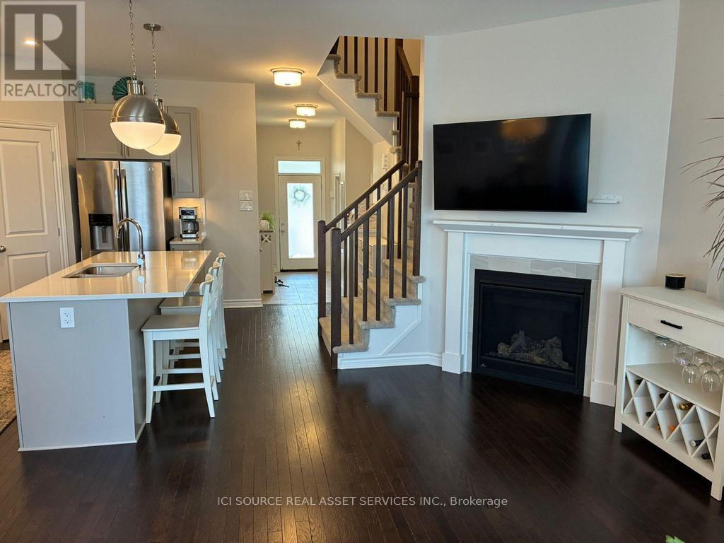 3 Bed, 3 Bath House for Rent in Ottawa – 303 KANASHTAGE TERRACE, Ottawa – MLS# X13439338 - Image 15