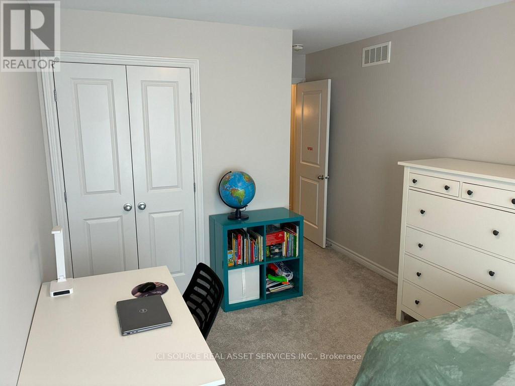 3 Bed, 3 Bath House for Rent in Ottawa – 303 KANASHTAGE TERRACE, Ottawa – MLS# X13439338 - Image 28