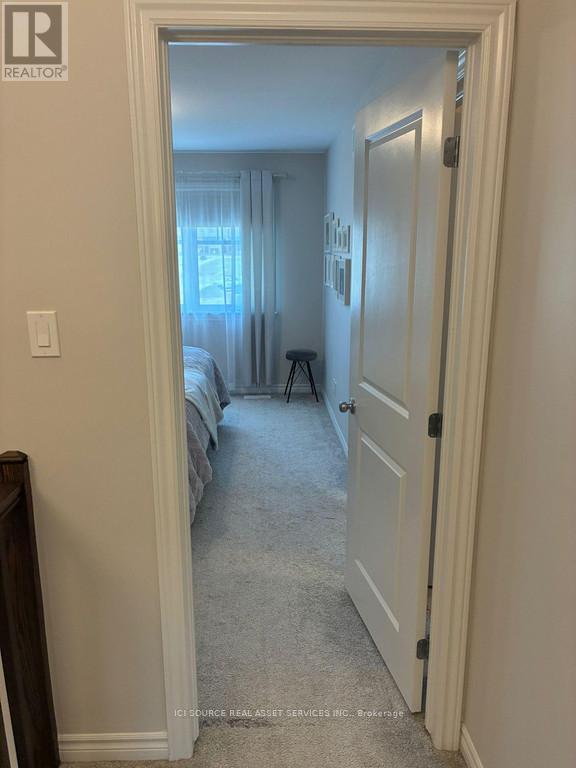 3 Bed, 3 Bath House for Rent in Ottawa – 303 KANASHTAGE TERRACE, Ottawa – MLS# X13439338 - Image 31
