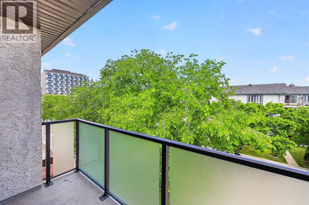 #12 635 Marsh Road NE - 26