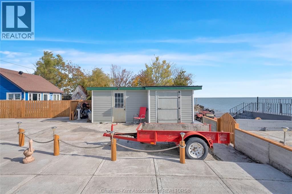 18518 Erie Shore DRIVE - 34