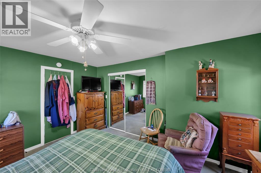 18518 Erie Shore DRIVE - 19