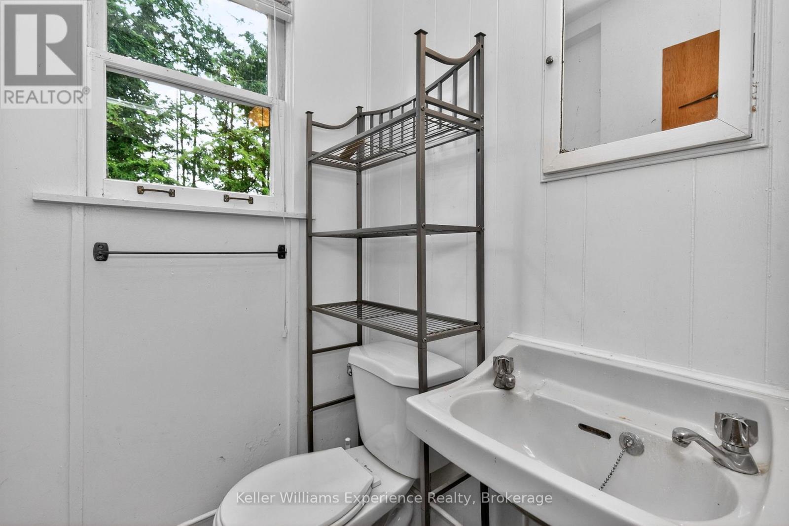 14 THUNDER BAY LANE - 34