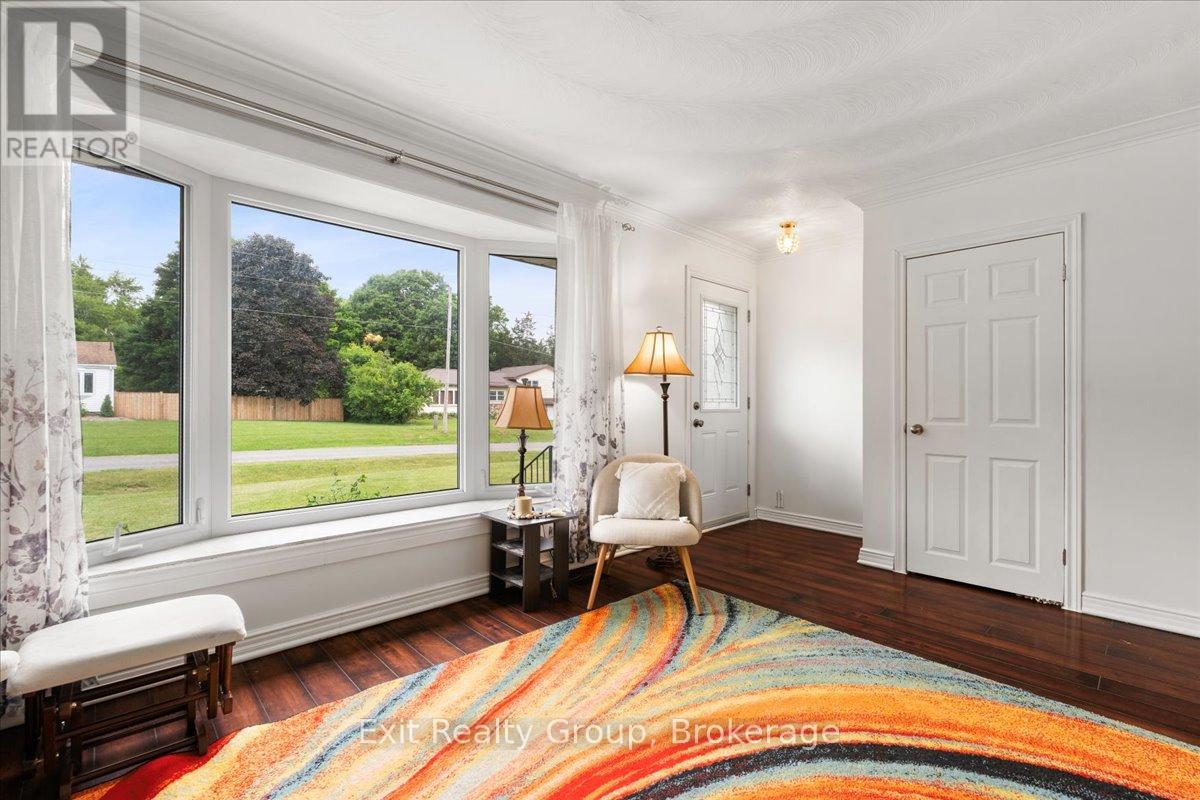 29 BARRY ROAD - 12