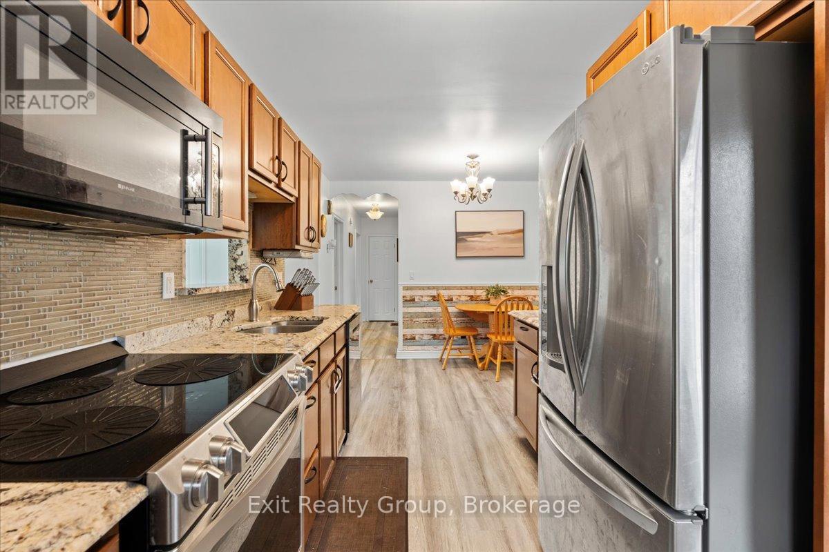 29 BARRY ROAD - 5
