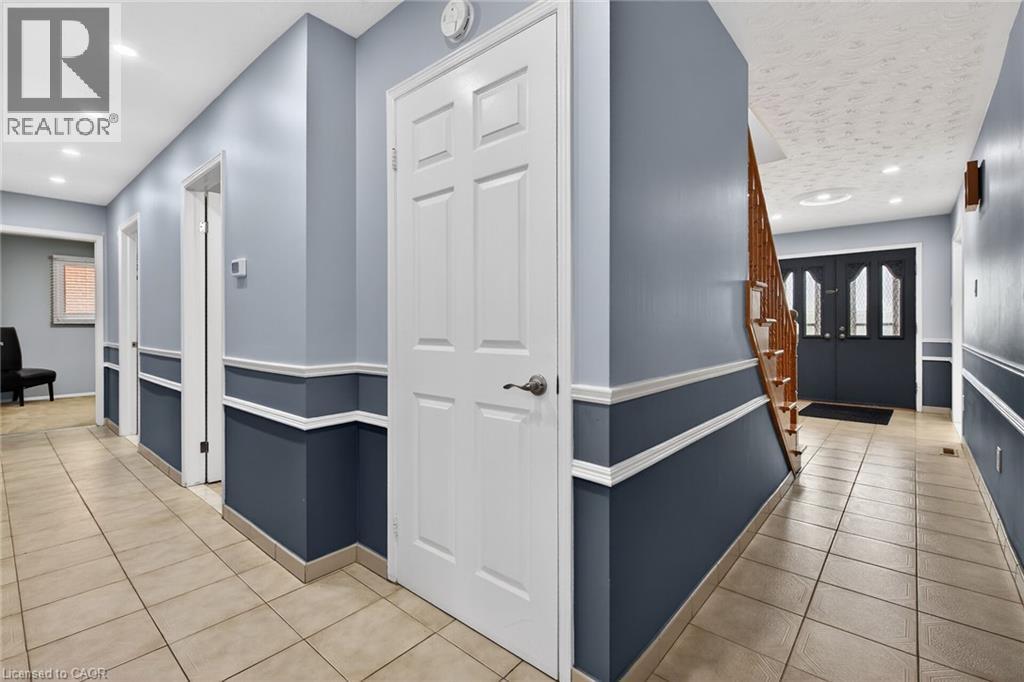 34 CAPRI Crescent - 13