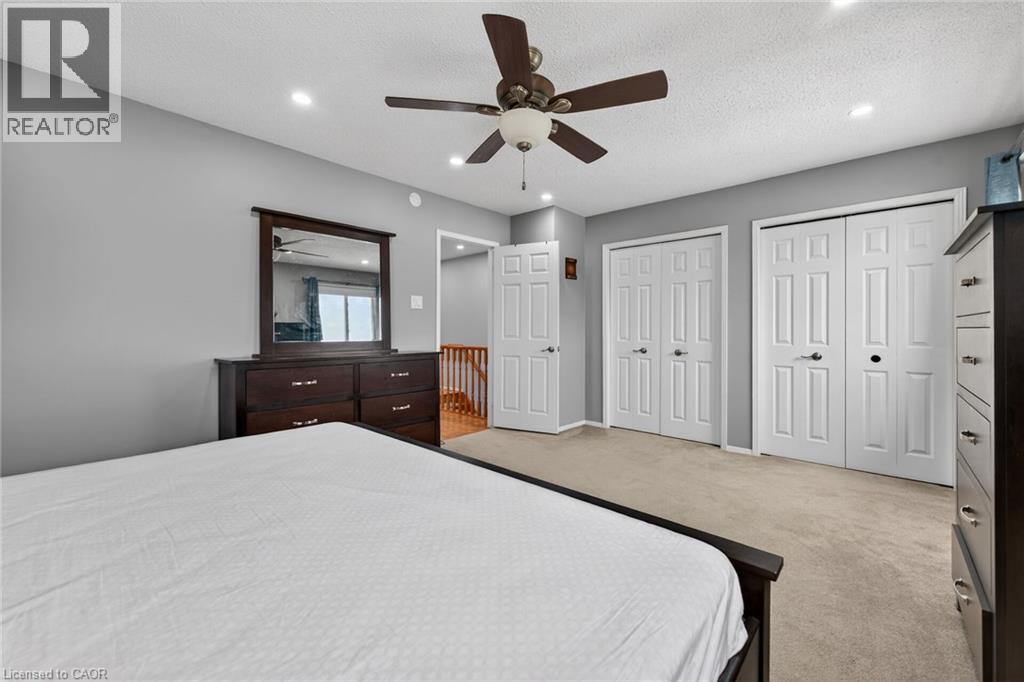 34 CAPRI Crescent - 32
