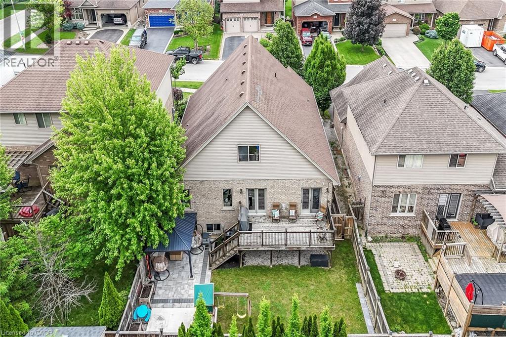 4-bedroom home for sale at 6 SOUTHWOOD Crescent, Caledonia ON · photo 2 of 51