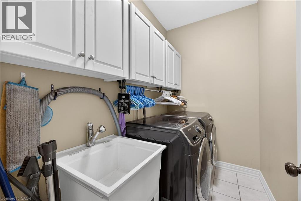 4-bedroom home for sale at 6 SOUTHWOOD Crescent, Caledonia ON · photo 23 of 51