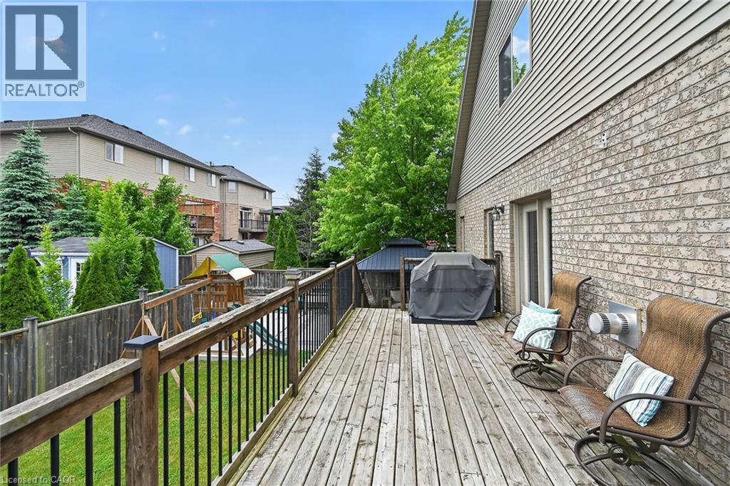 4-bedroom home for sale at 6 SOUTHWOOD Crescent, Caledonia ON · photo 44 of 51