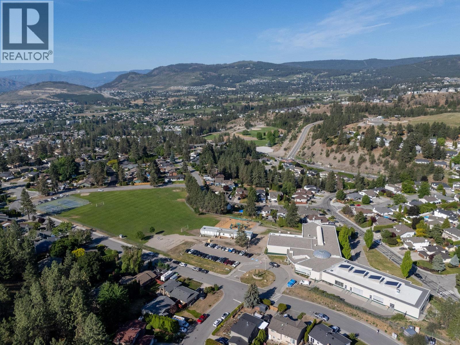 2954 Sandstone Drive, West Kelowna