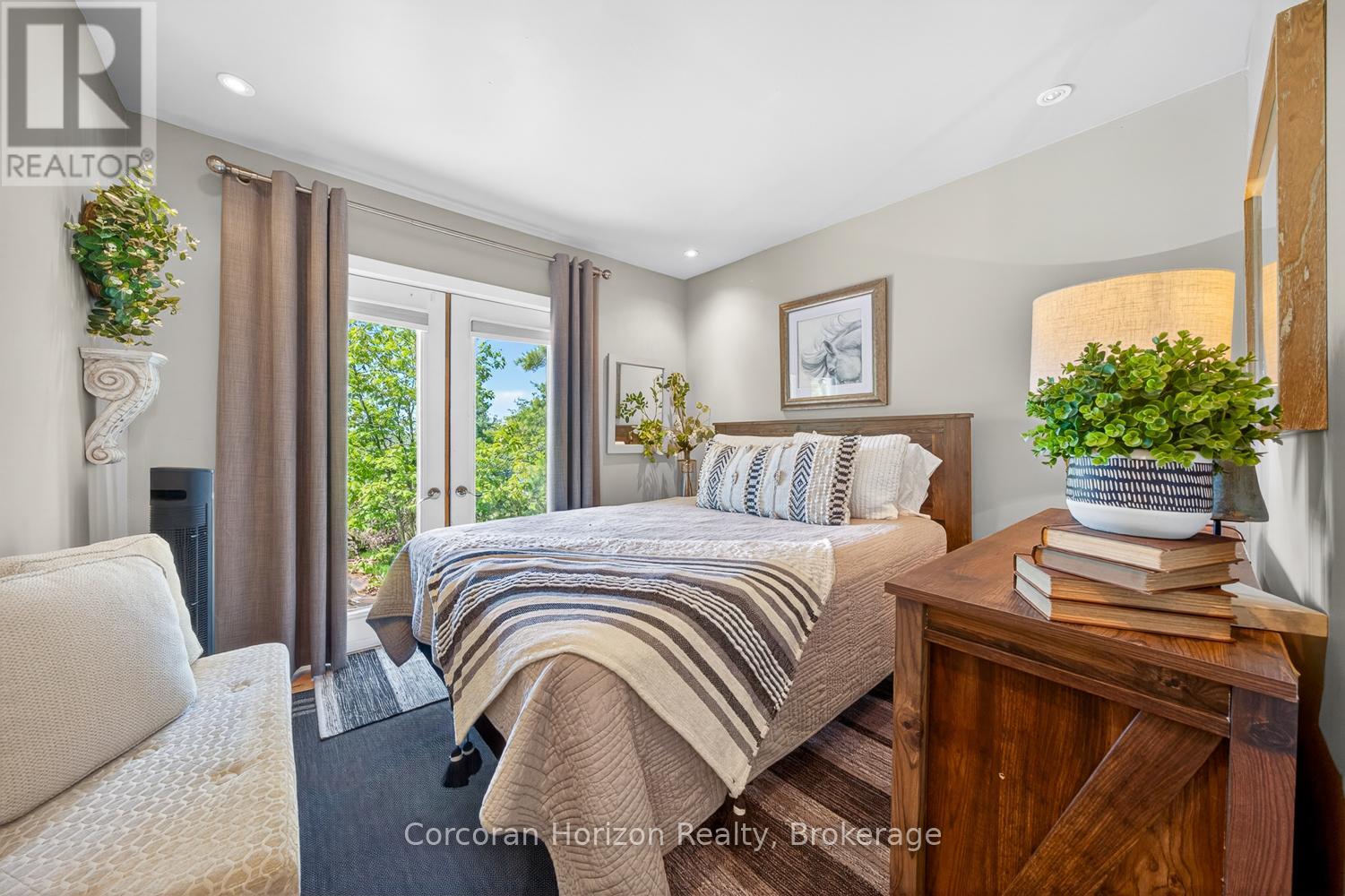 4476 ISLAND 1040/LITTLE BEAUSOLEIL ISLAND - 22