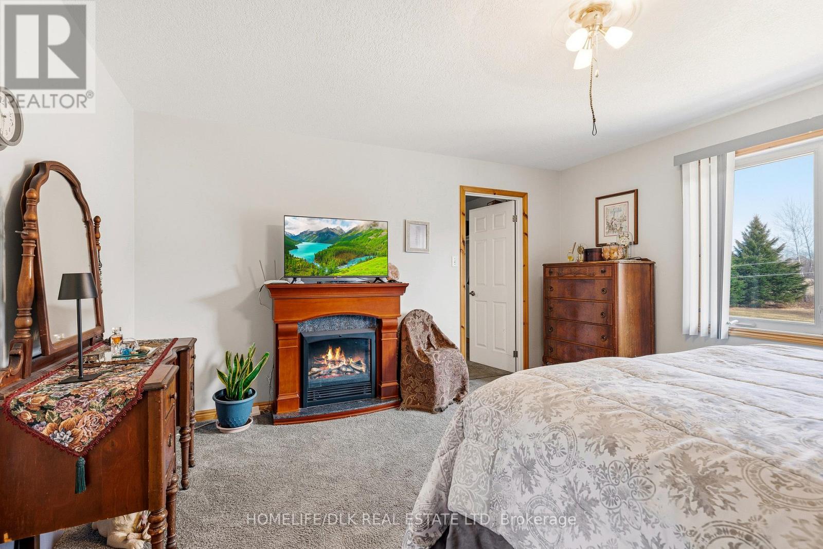 1561 BLUE CHURCH ROAD - 23
