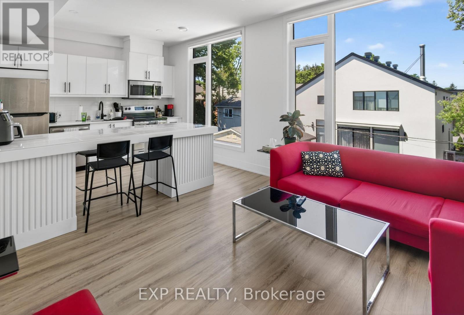 273 DUNCAIRN AVENUE - 4