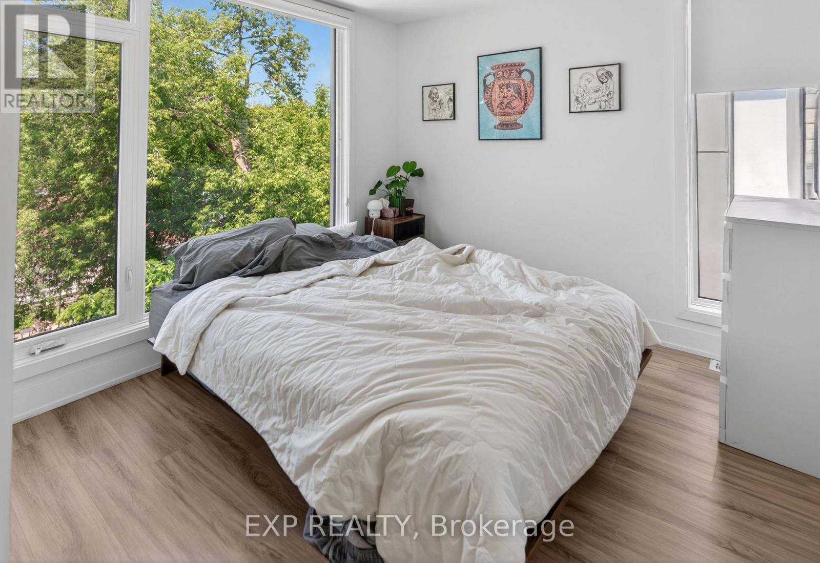 273 DUNCAIRN AVENUE - 6