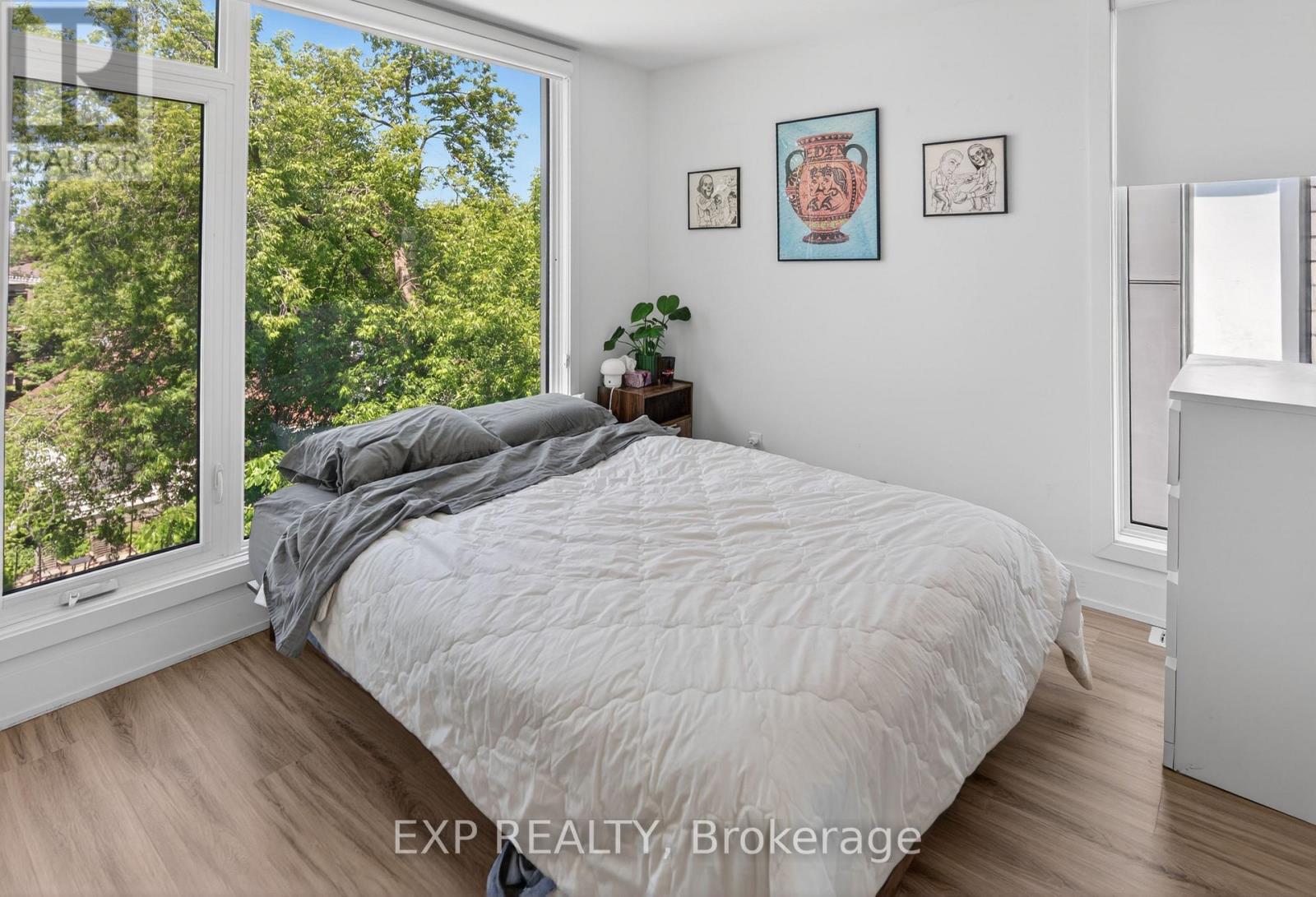 273 DUNCAIRN AVENUE - 9