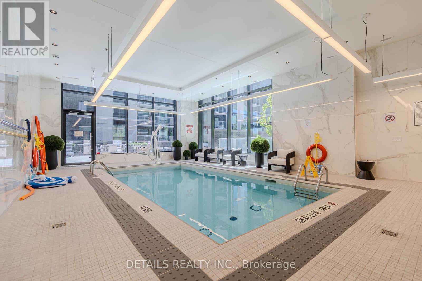 #610 180 GEORGE STREET - 26
