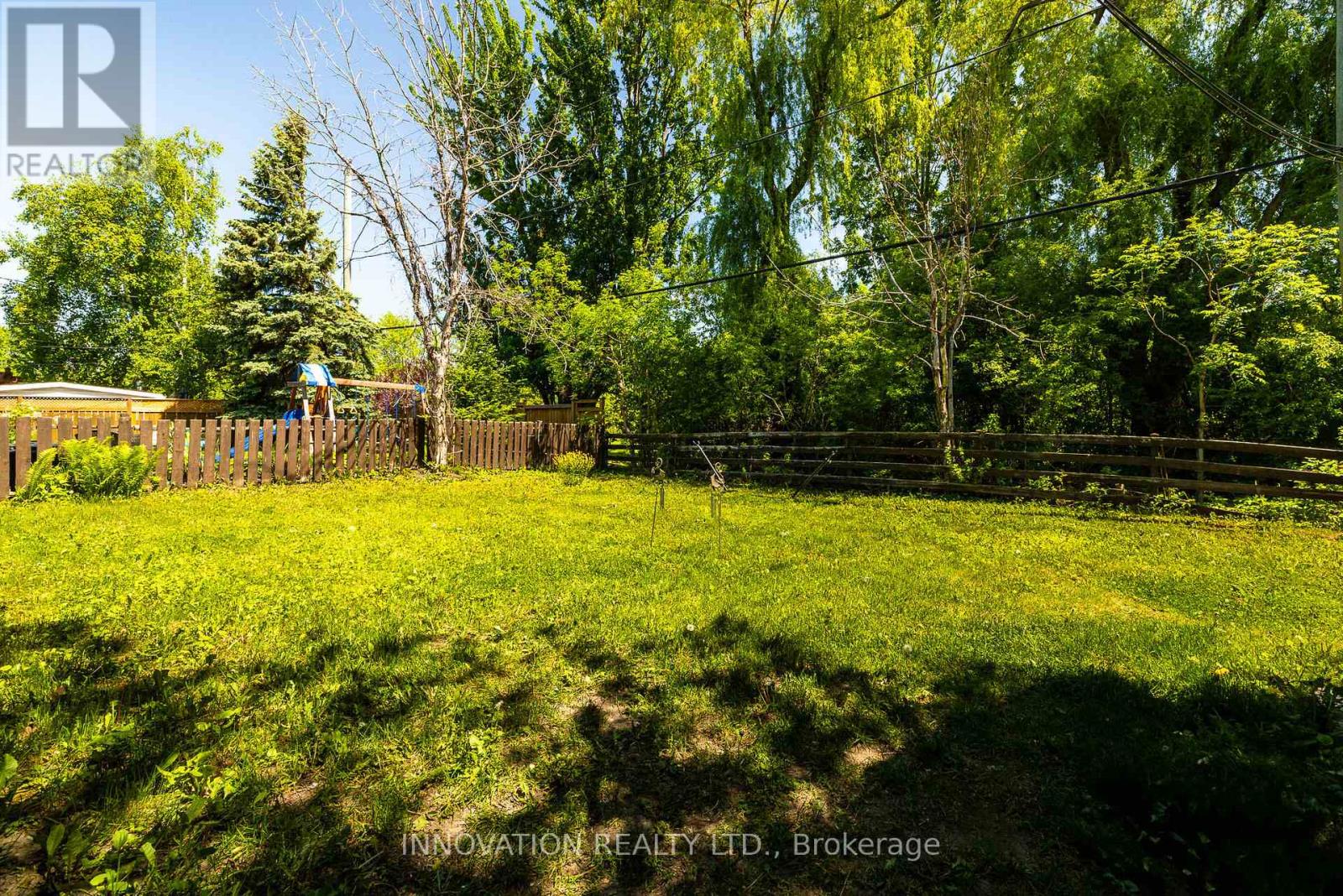 5 Bed, 2 Bath House for Sale in Ottawa – 2329 RYDER STREET, Ottawa – MLS# X13439488 - Image 11
