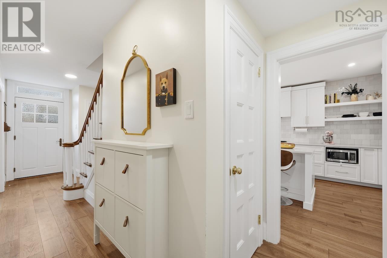 939 Bellevue Avenue - 10