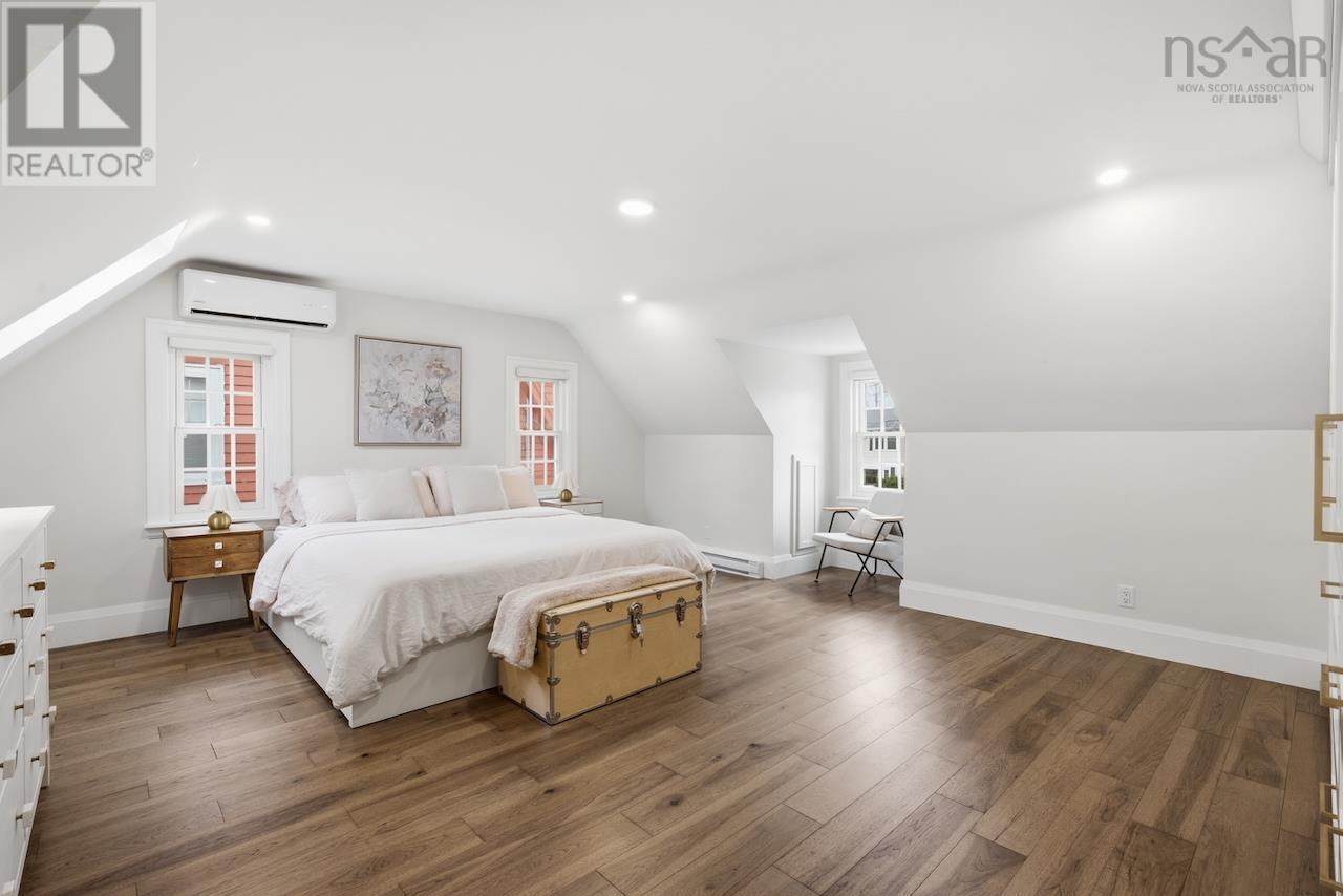 939 Bellevue Avenue - 24