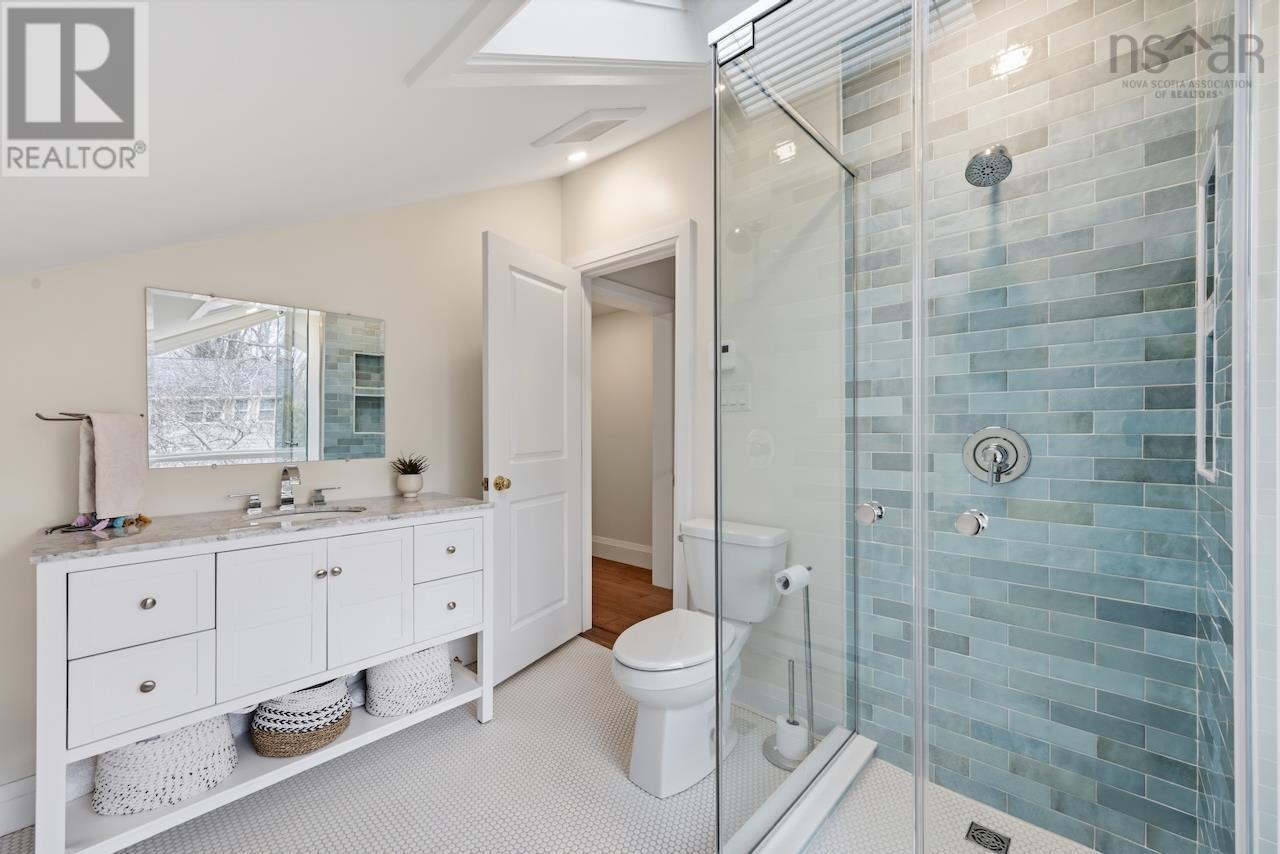 939 Bellevue Avenue - 36