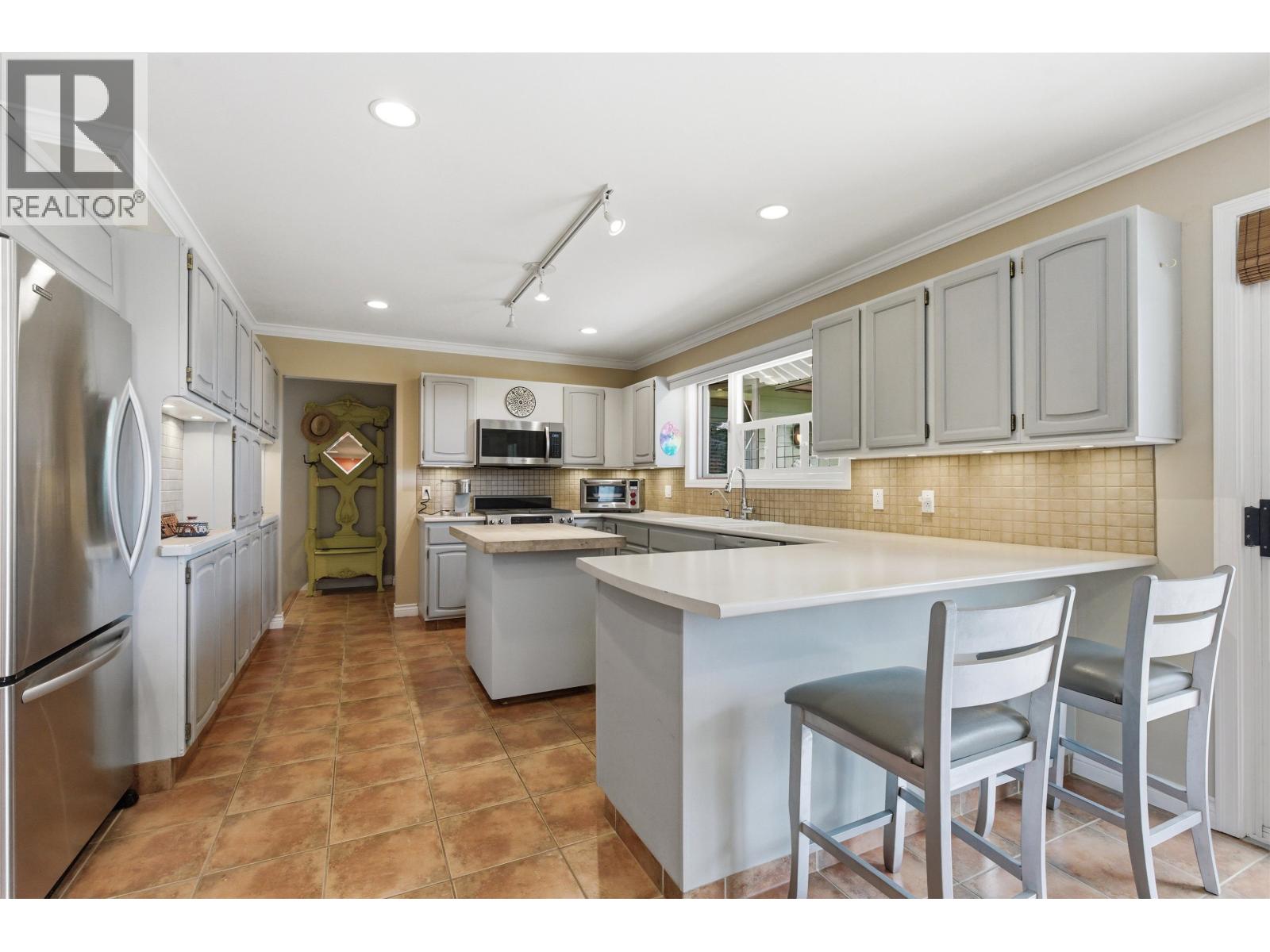 5042 GLOINNZUN DRIVE - 14