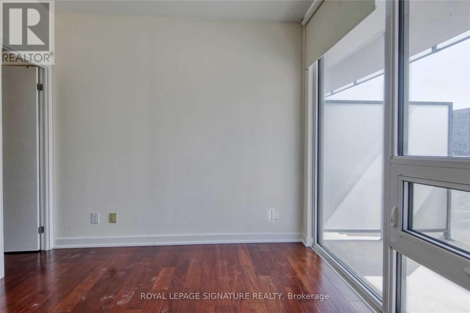 #914 1 MARKET STREET - 18