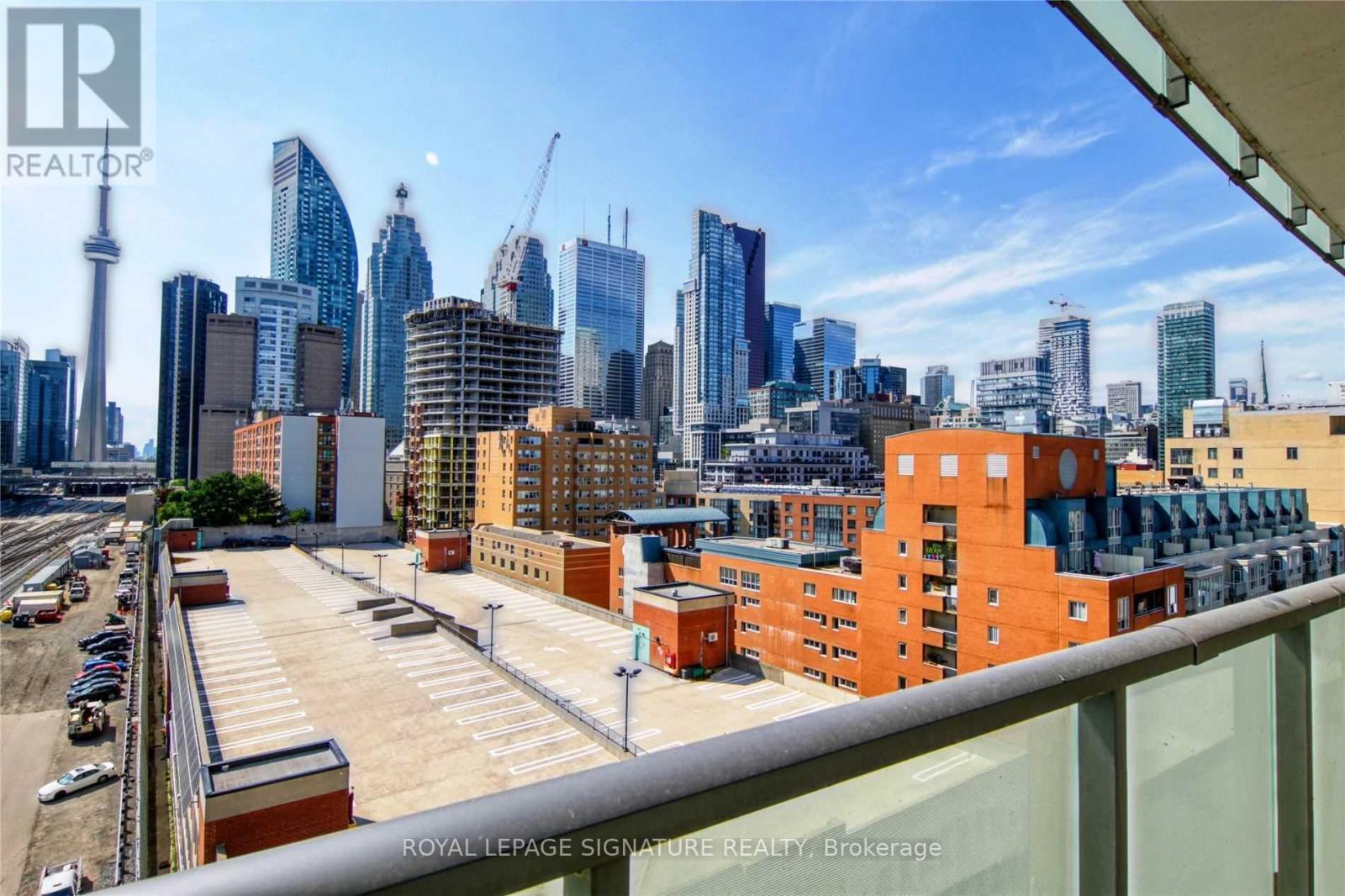 #914 1 MARKET STREET - 27
