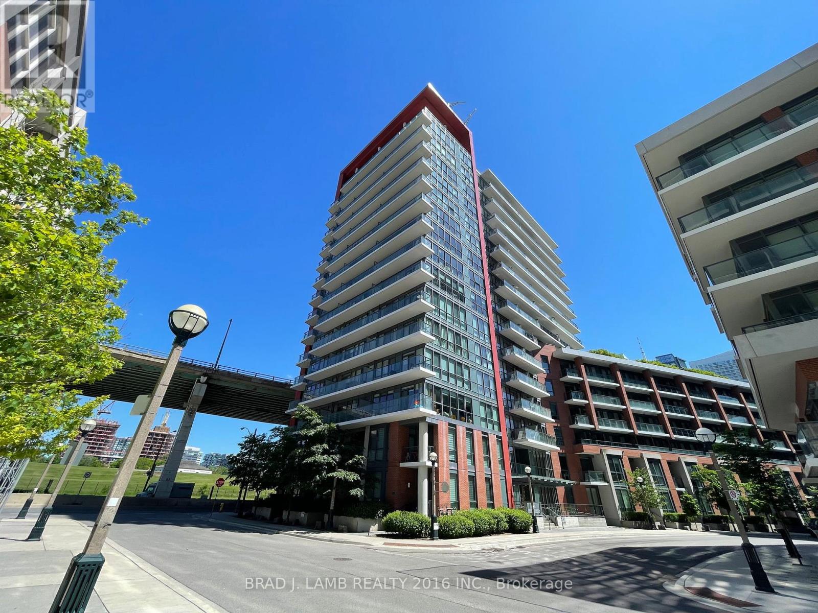 Listing photo of 1209 - 50 BRUYERES MEWS
