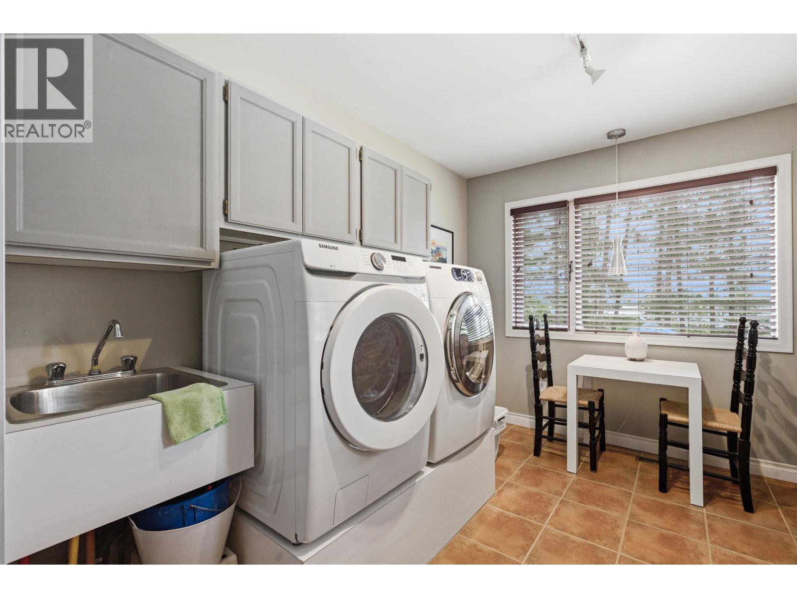 5042 GLOINNZUN DRIVE - 29