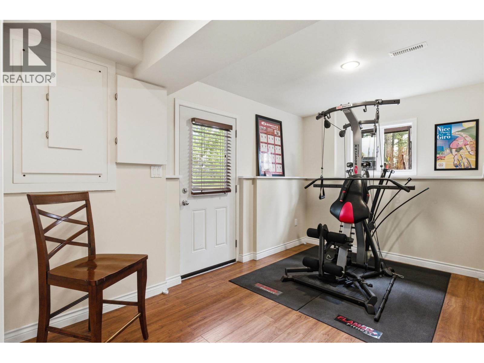 5042 GLOINNZUN DRIVE - Image 32