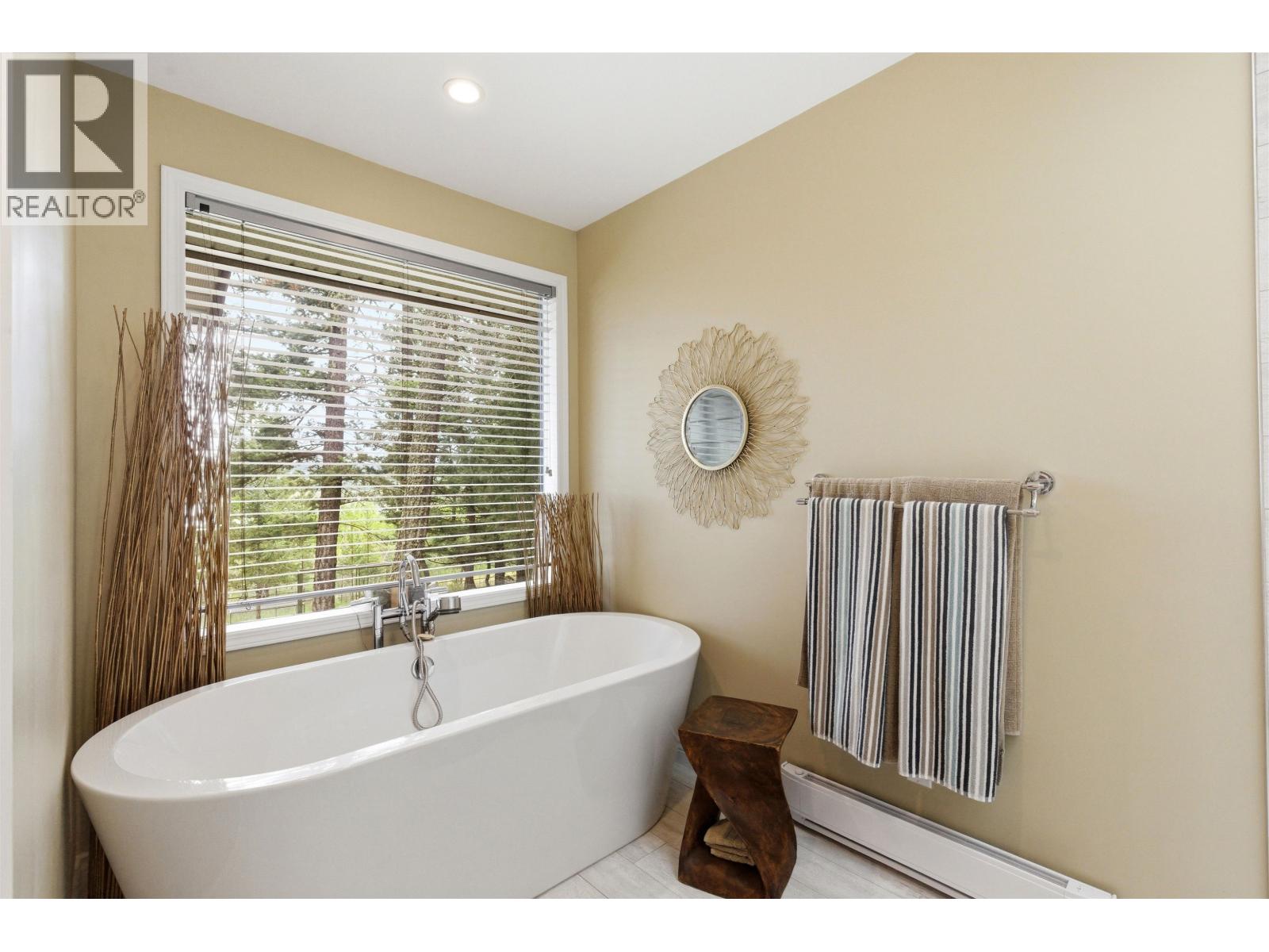 5042 GLOINNZUN DRIVE - Image 28
