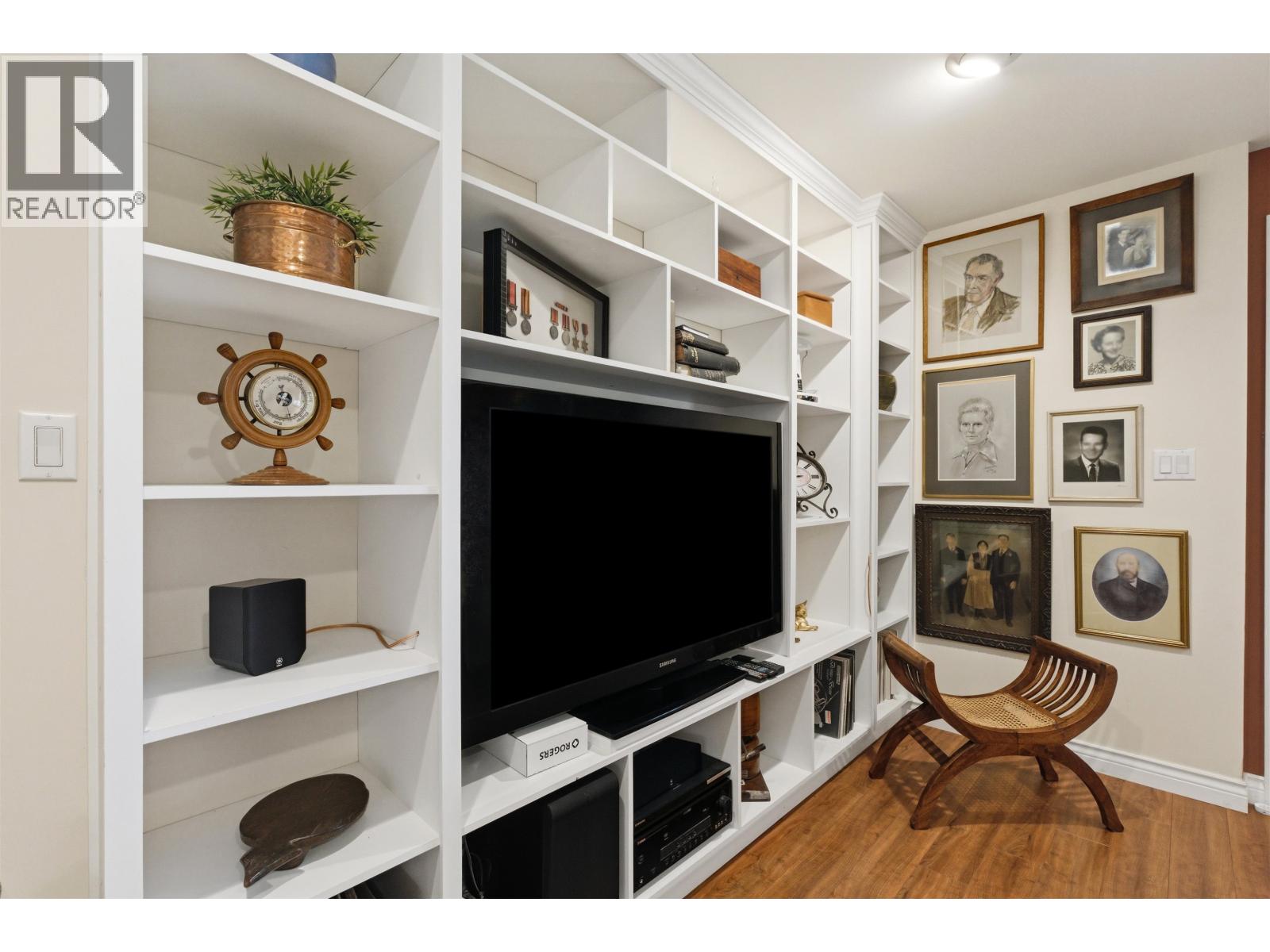 5042 GLOINNZUN DRIVE - Image 36