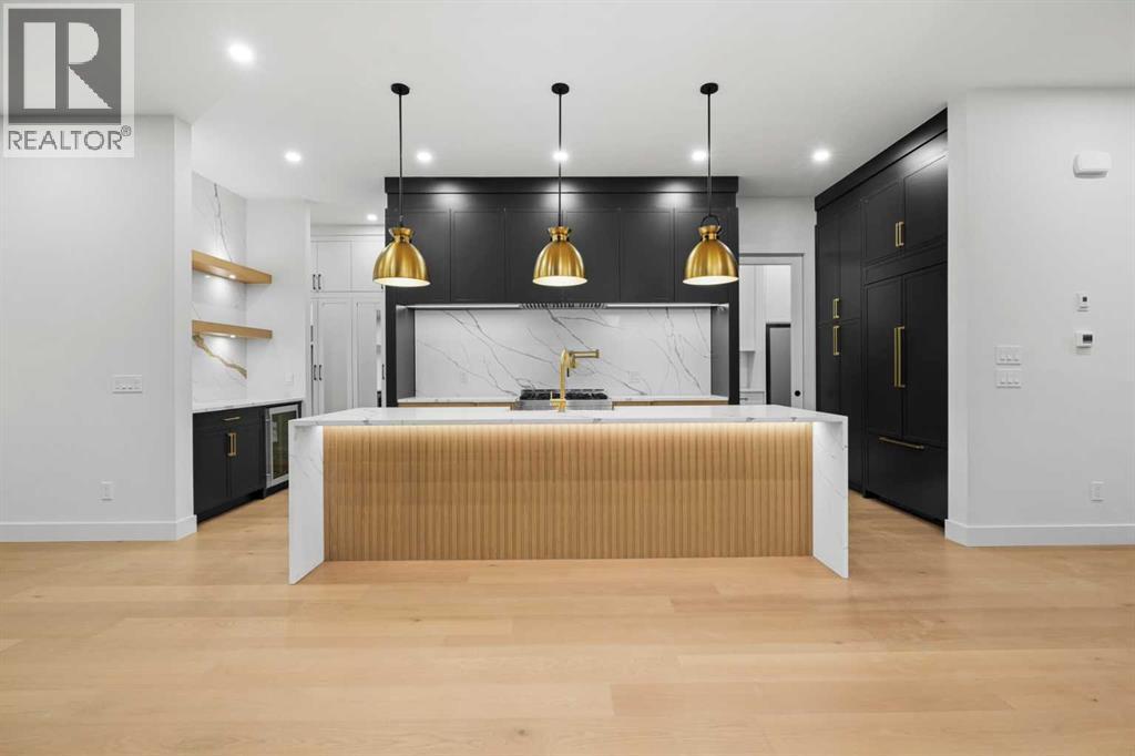 630 27 Avenue NE - 10