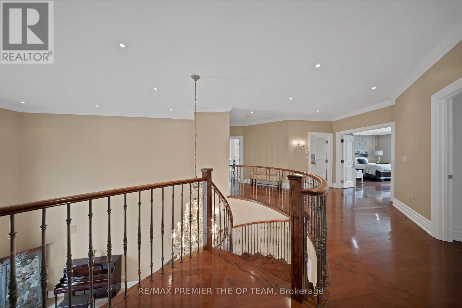 62 AUTUMN GROVE COURT - 32