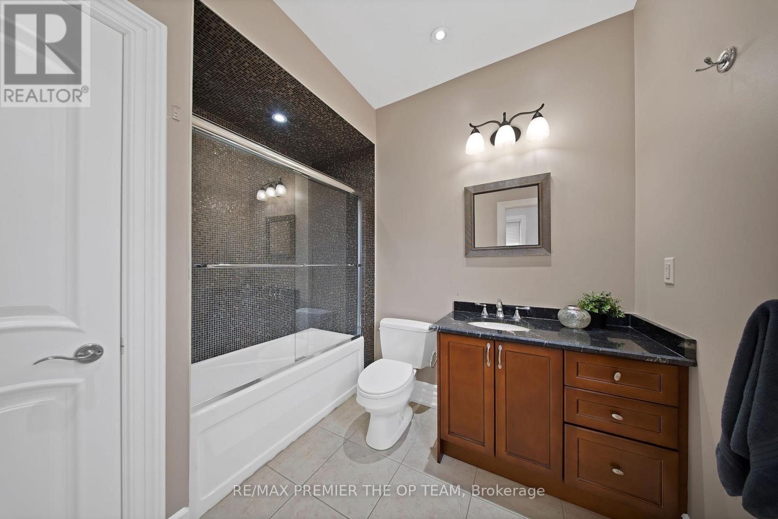 62 AUTUMN GROVE COURT - 36