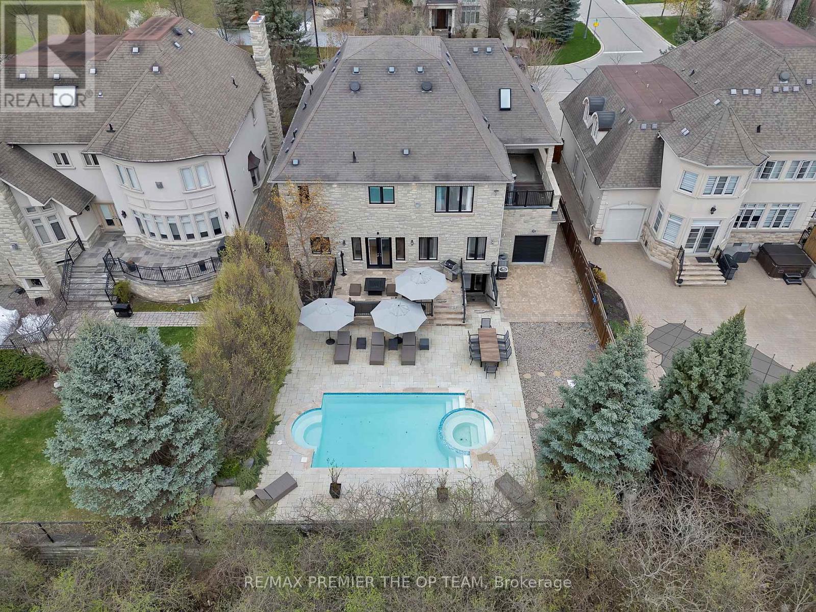 62 AUTUMN GROVE COURT - 5
