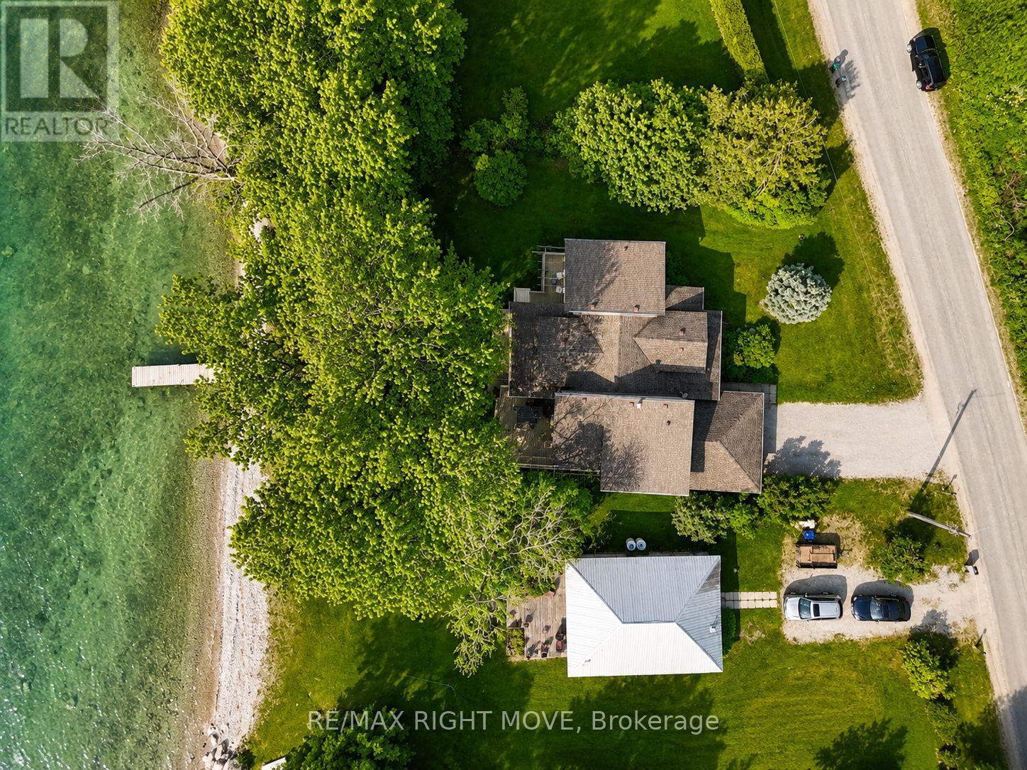 3866 GLENREST DRIVE - 10