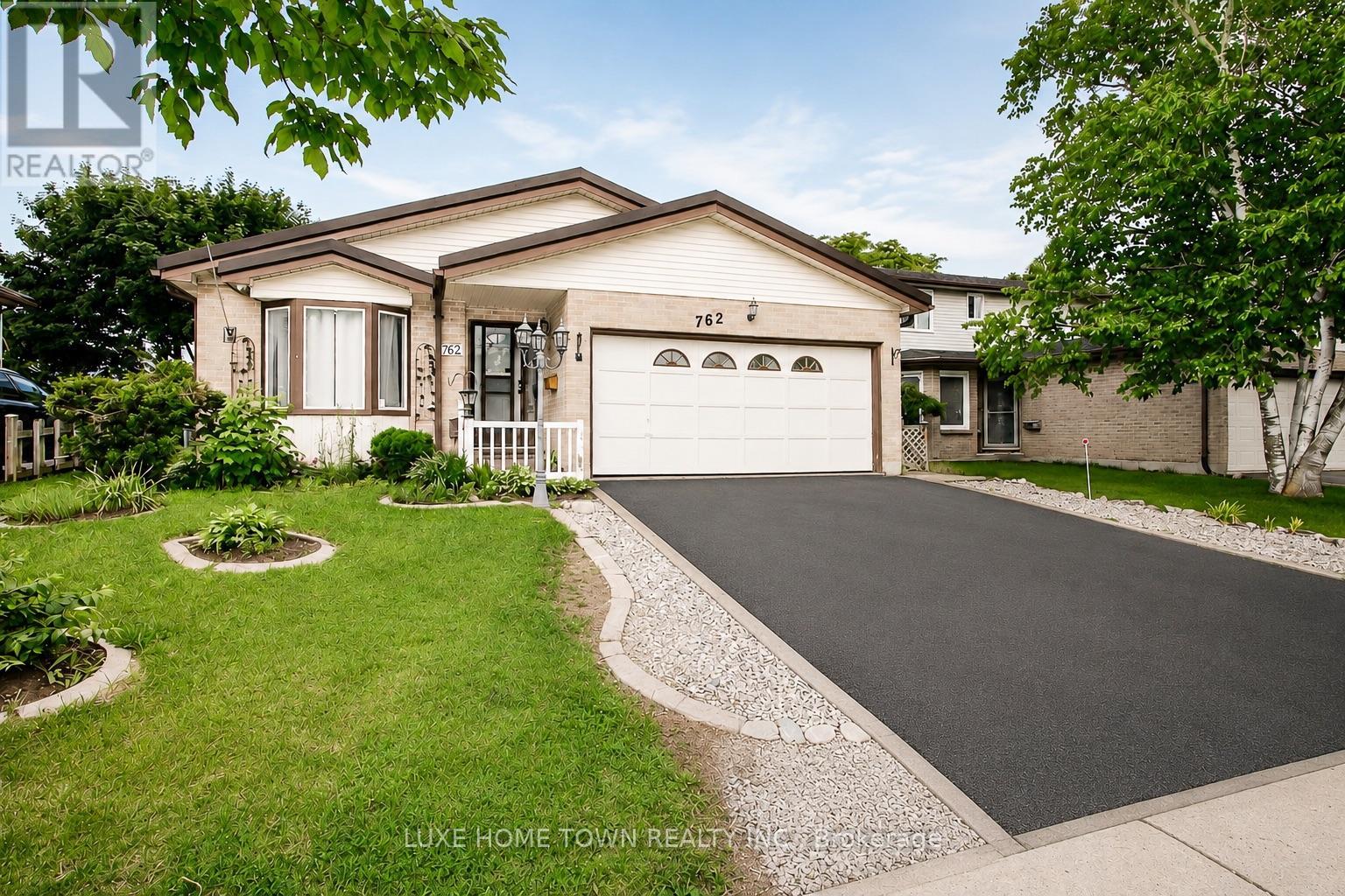 762 RAILTON AVENUE - 2