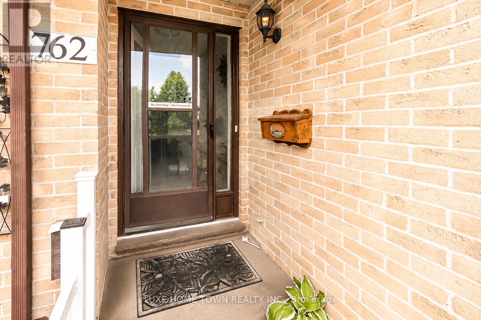 762 RAILTON AVENUE - 4